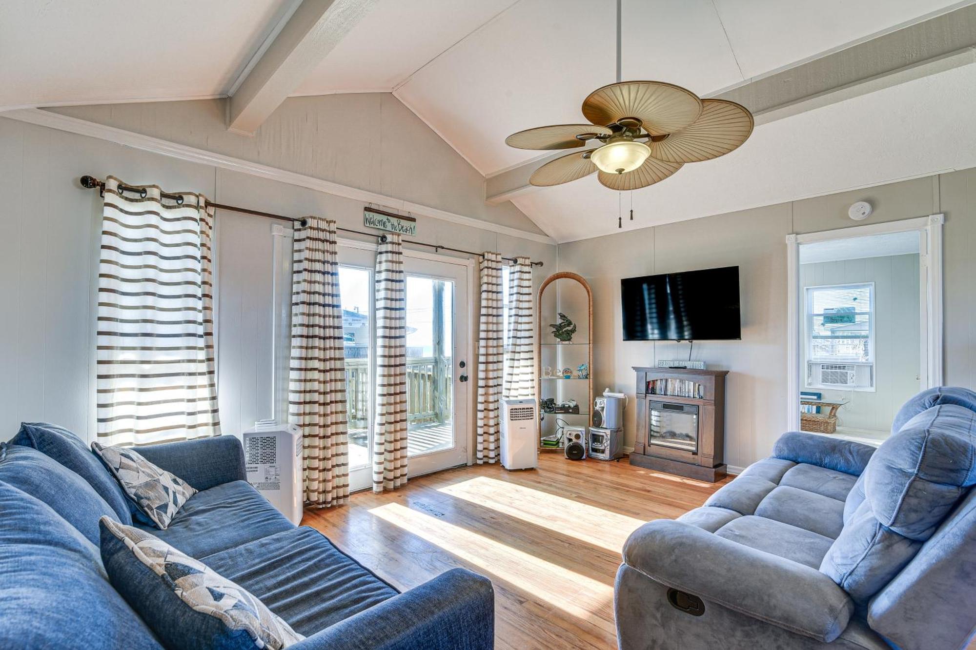 Second-Row Surfside Beach House Newly Renovated! Exteriér fotografie