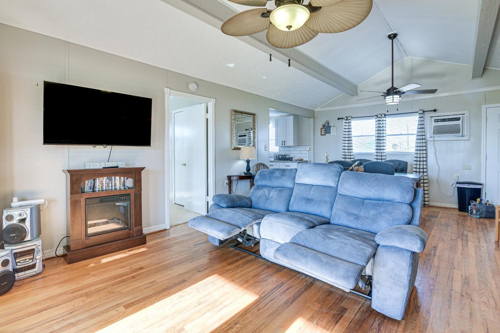 Second-Row Surfside Beach House Newly Renovated! Exteriér fotografie