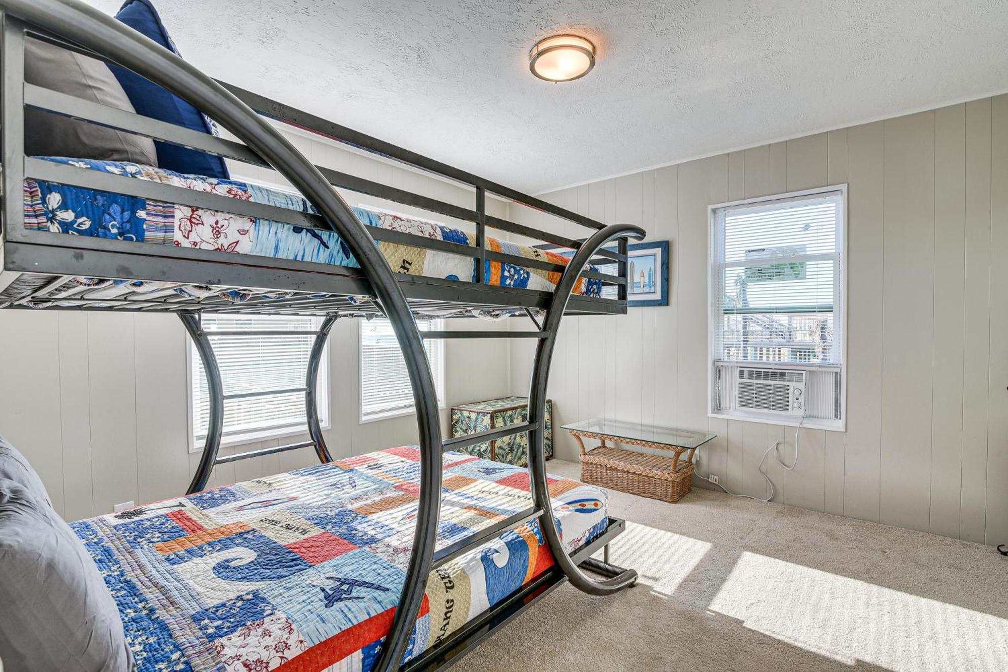 Second-Row Surfside Beach House Newly Renovated! Exteriér fotografie
